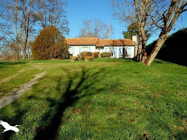Maison de plain-pied 4 pièces 93 m² 