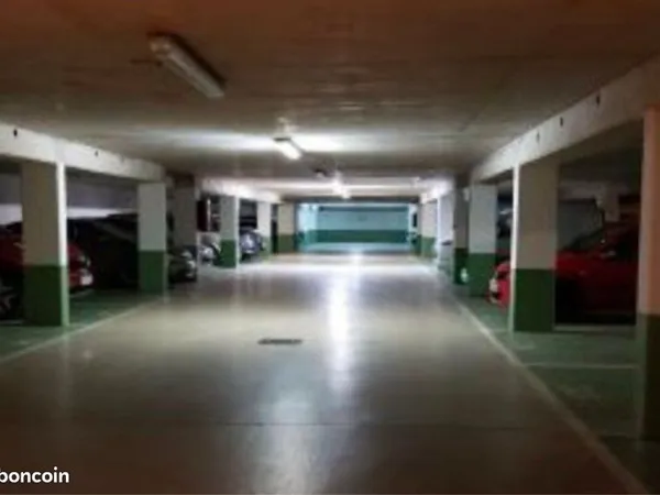 Parking - Garage Location Vitry-sur-Seine   70€