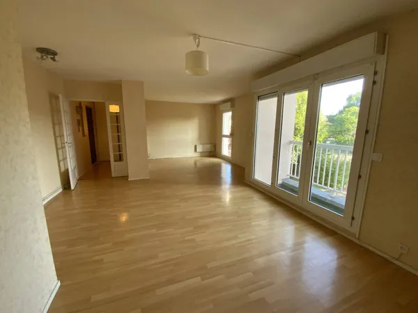 Appartement 3 pièces 74 m² 