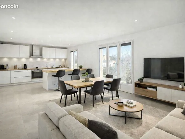 Appartement T4 avec extérieur rénové - Isle sur la Sorgue 