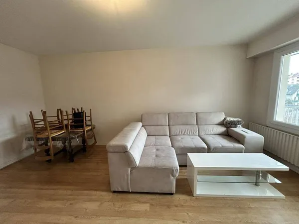 Appartement 2 pièces 67 m² 