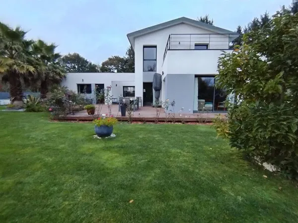Maison 5 pièces 186 m² 