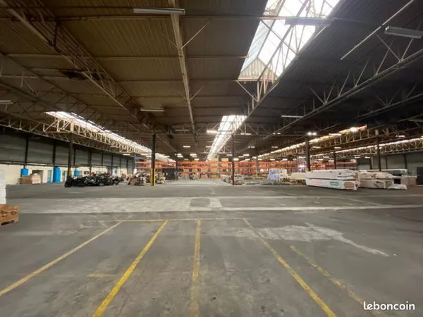 Local commercial 1200 m² 