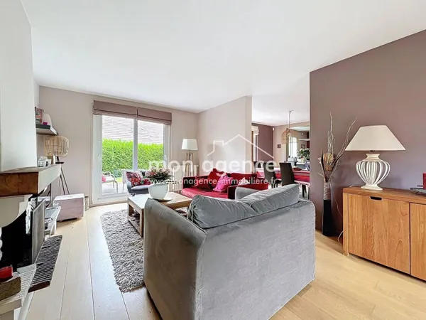 Maison 8 pièces 170 m² 