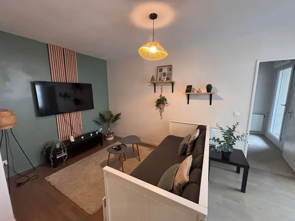 Appartement 4 pièces 77 m² 