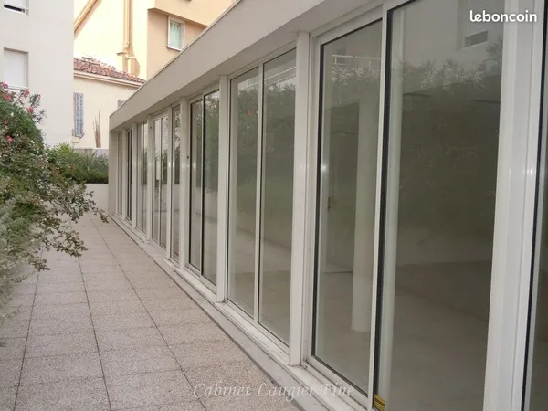 Local 78 m² Marseille 