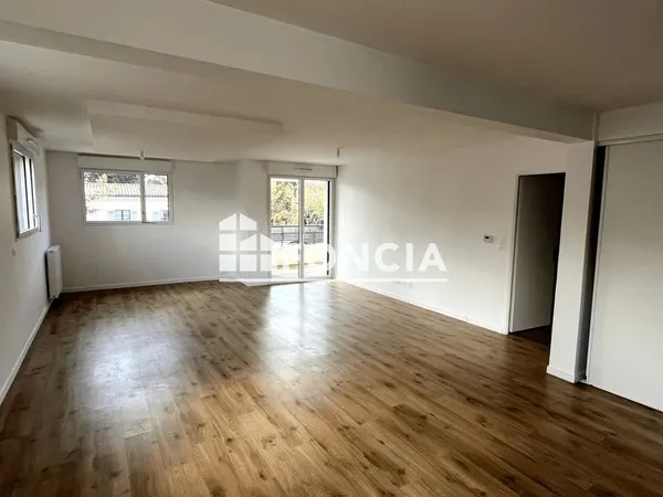 Résidence de standing de 2020 appartement de 85 m2 avec loggia 