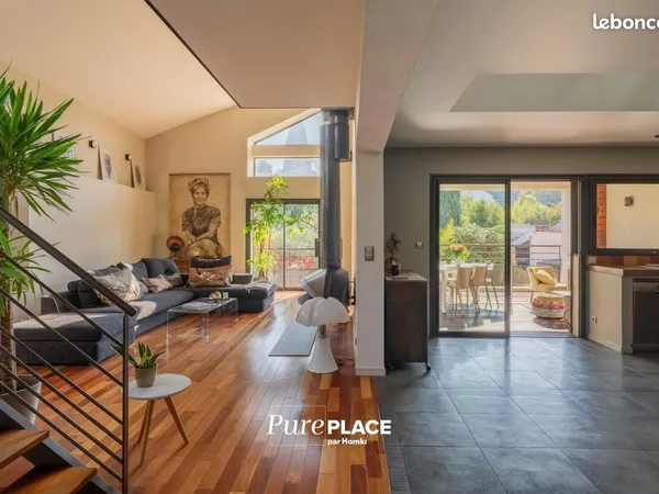 Maison 6 pièces 200 m² 