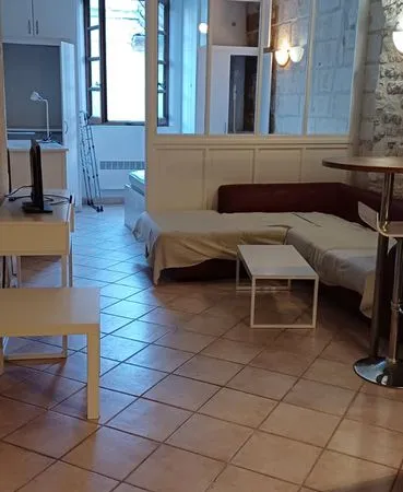 Magnifique studio meublé en centre ville 