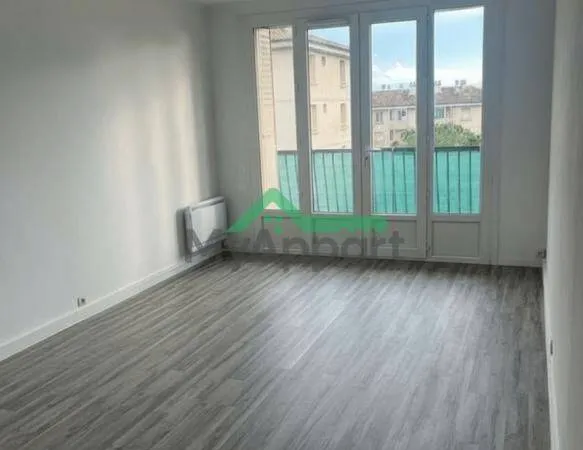 Appartement 5 pièces 54 m² 