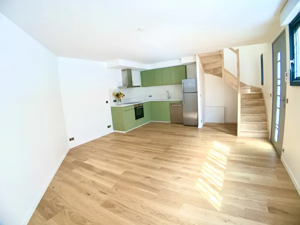 DUPLEX 50m2 - MARCHÉ ESCUDIER 