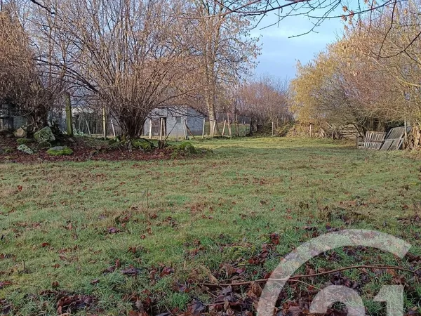 Terrain 490 m² 