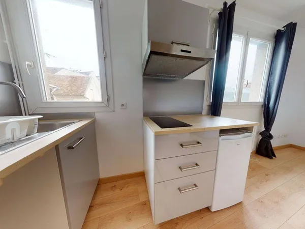 Appartement 1 pièce 15 m² 