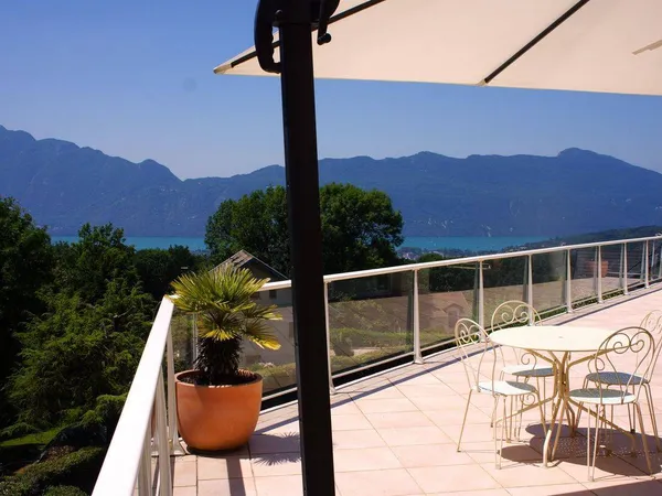 Maison 7 pièces 260 m² 