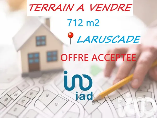 Terrain 712 m²