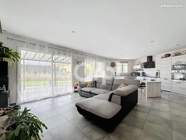 Maison 3 pièces 93 m² 