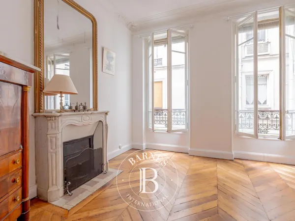Vente Paris V - Entre la Place Maubert et le Panthéon 