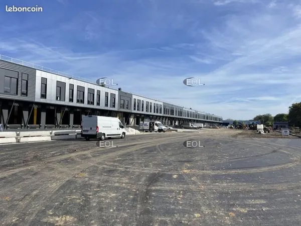 Local commercial 2747 m² 