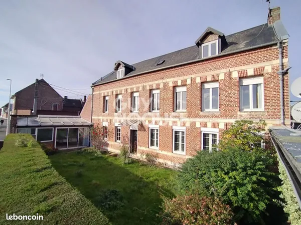 Maison 5 pièces 148 m² 