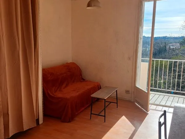 Studio meublé 