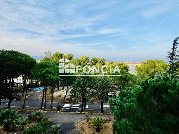 Studio 1 pièce 37 m² 
