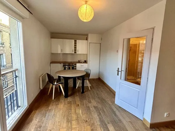 Appartement 1 pièce 28 m² 