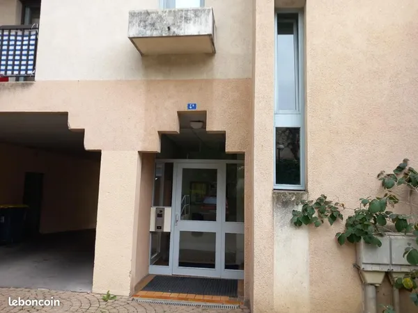 Appartement 1 pièce 41 m² 