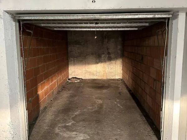 Parking 11 m² 