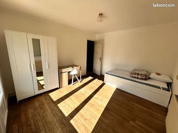 Appartement 1 pièce 10 m² 
