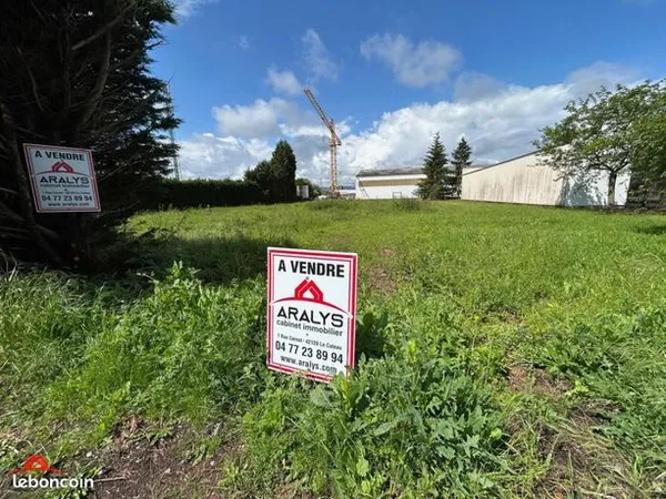 Terrain 2733 m² 