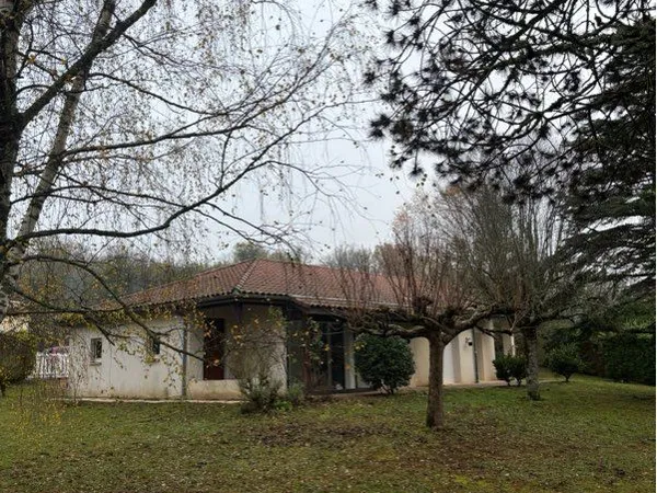 Location à Assier 