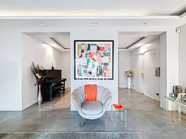 Appartement 5 pièces 134 m² 