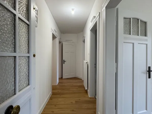 Appartement 3 pièces 64 m² 