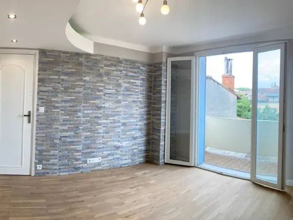 Loue appartement T3 Compans Caffareli 55m² 