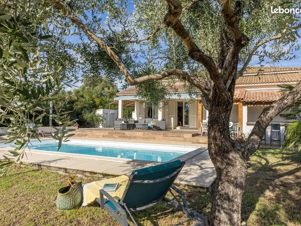 Maison 6 pièces 145 m² 