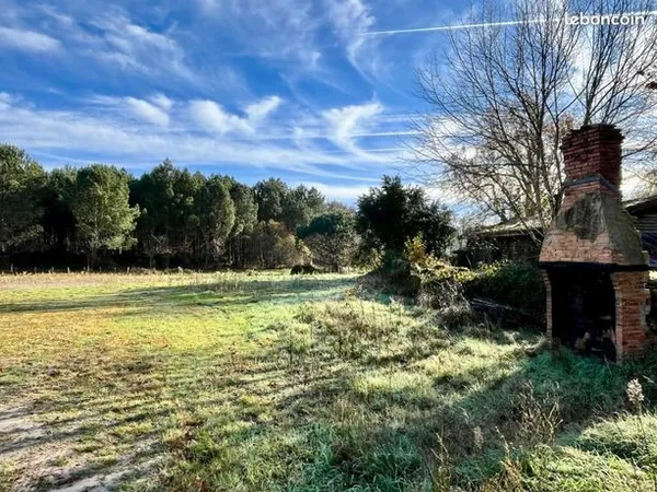 Terrain 786 m² 