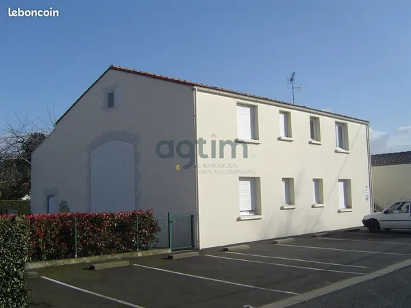 Studio 1 pièce 22 m² 