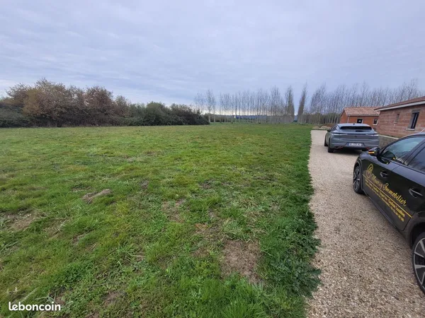 Terrain 1000 m² Beaupuy 