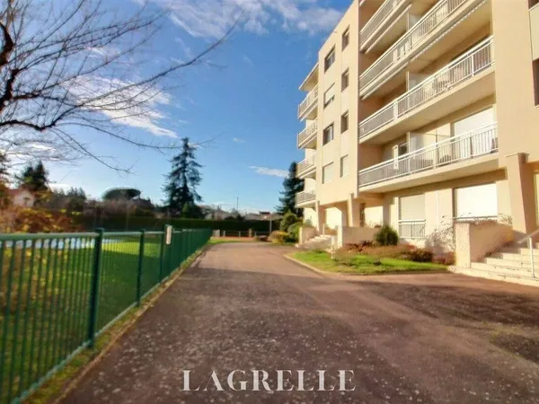 Appartement 3 pièces 69 m² 