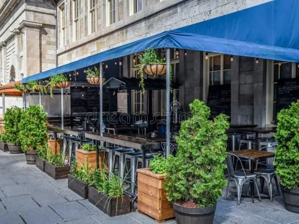 RESTAURANT TRADITIONNEL CENTRE VILLE 