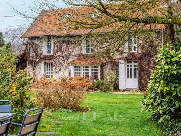 Proche Neauphle le Château belle maison ancienne 