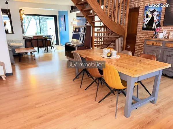 Maison de ville 6 pièces 140 m² 