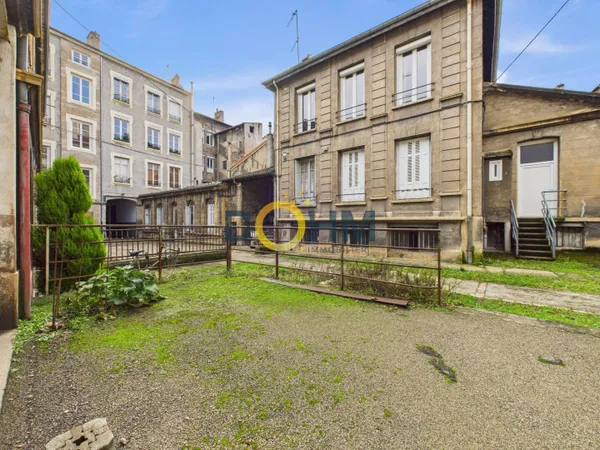 Immeuble 230 m² 
