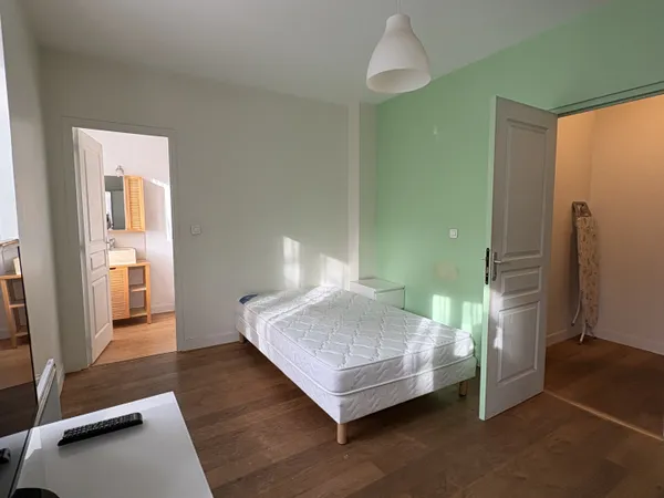 Chambre meublée en colocation au coeur de Croix Idéale pou 