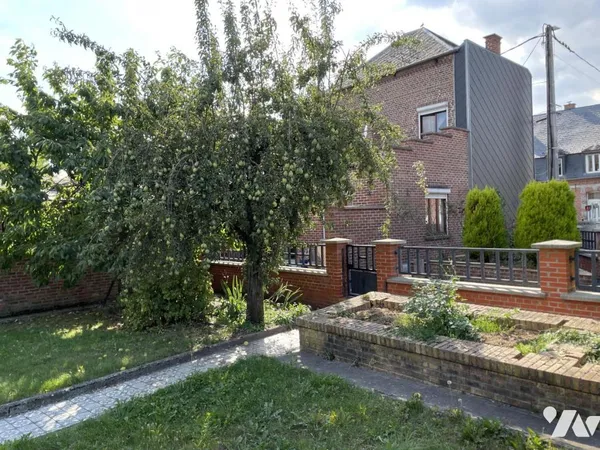 Maison 6 pièces 75 m² 