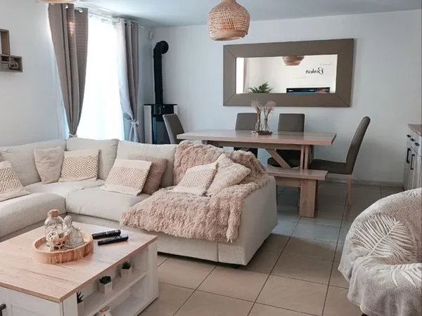 Maison familiale 4 chambres + bureau 