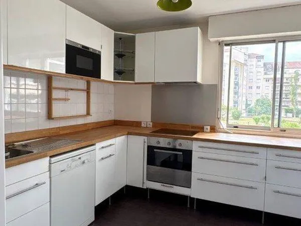 Appartement 5 pièces 103 m² 