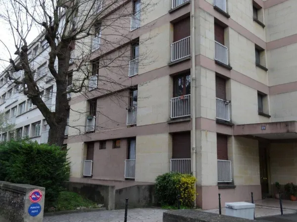 Appartement 1 pièce 12 m² 