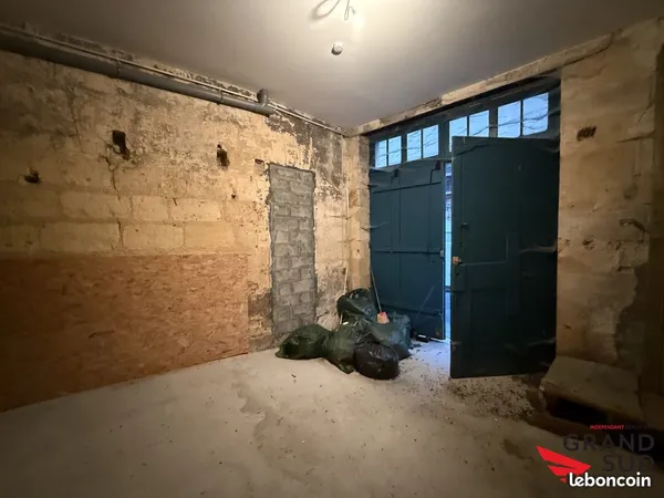 Parking/box 30 m² Bordeaux 
