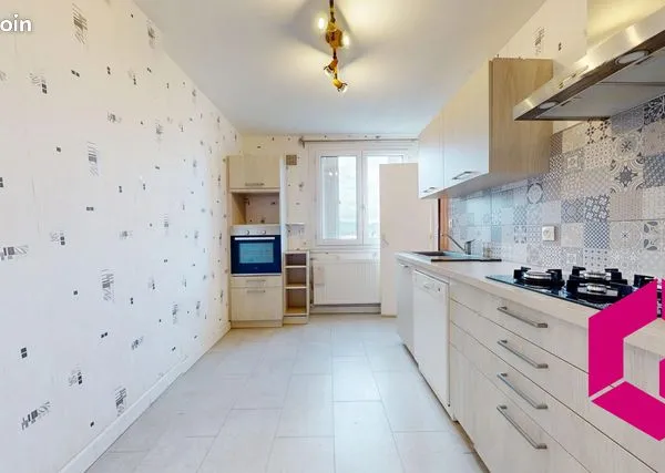 Appartement 5 pièces 92 m² 